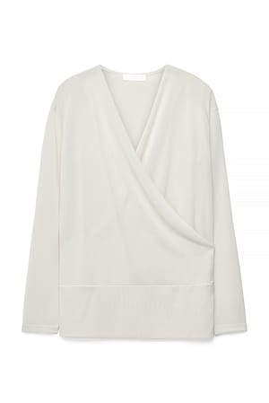 Offwhite Fine Knitted Top