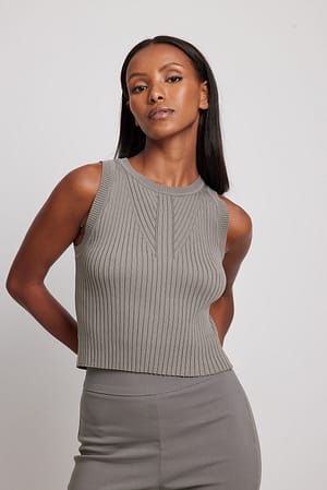Grey Finstickad topp