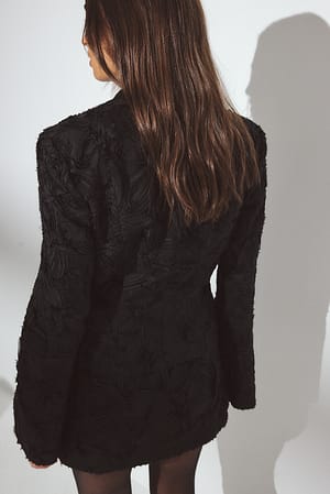 Image 2 of 7