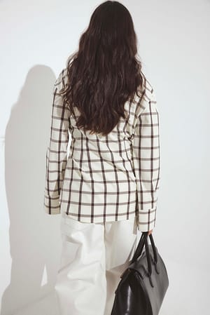 Image 3 of 7