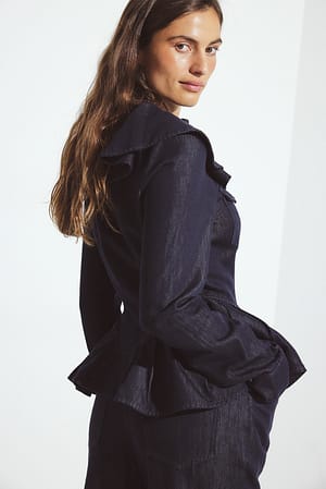 Image 2 of 7