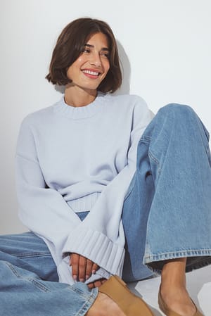 Dusty Light blue Gebreide trui met omgeslagen mouwen