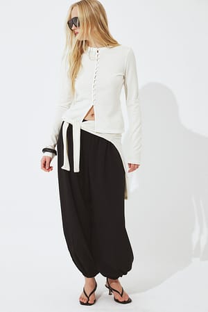 Image 3 of 6