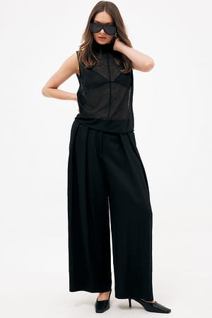 Image 3 of 6