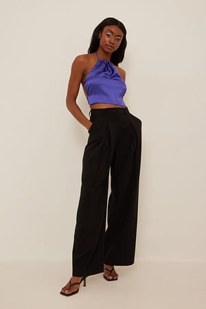 Image 2 of 4