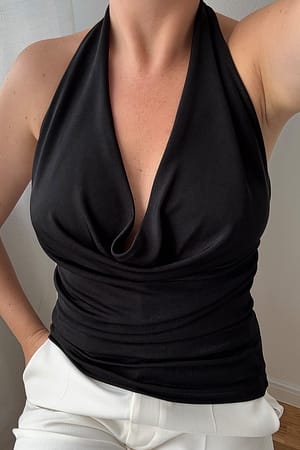 Image 4 of 7