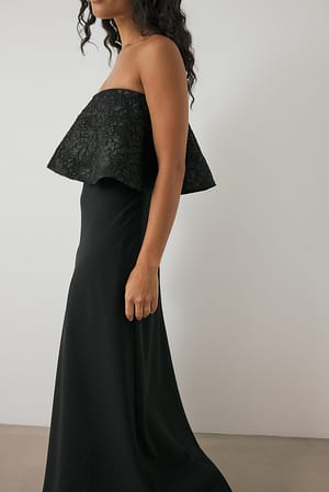 Image 3 of 8