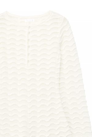 Image 7 of 7