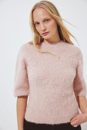Light Pink Strikket genser i alpakka-blanding med korte ermer