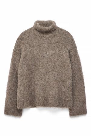Nougat Strickpullover aus Alpakamischung mit Rollkragen