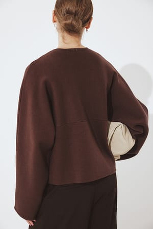 Image 2 of 6