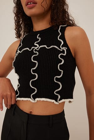 Black Gestricktes Top mit Kontrastnähten