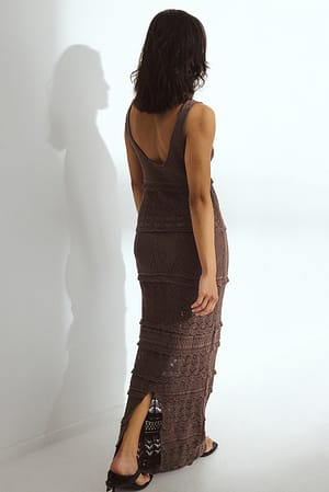Image 2 of 7
