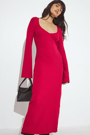 Image 3 of 6