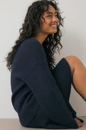 Image 4 of 7