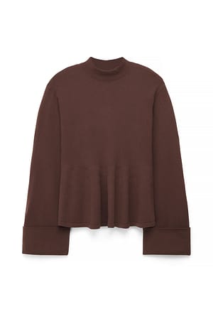 Brown Strickpullover mit umgeschlagenen Ärmeln