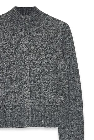 Image 7 of 7