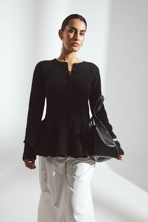 Black Strikket cardigan med peplum