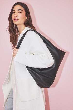 White Strikket cardigan med lomme