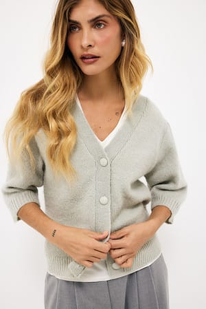 Mint Green Strikket cardigan i ullblanding med puffermer