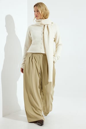 Image 3 of 6