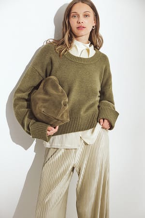 Green Knitted Scoop Neck Wool Blend Sweater