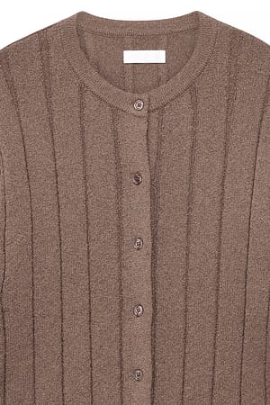 Image 6 of 6