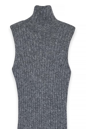 Image 7 of 7