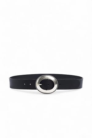 Black Leather Oval Buckle Belt