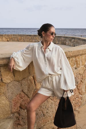 White Minishorts i linblanding
