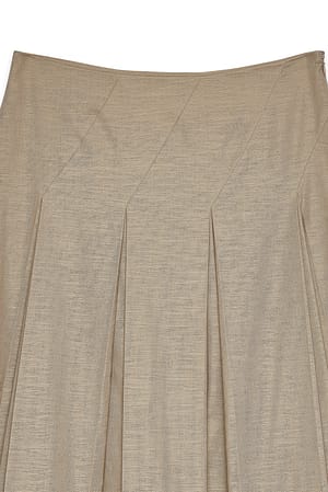 Image 6 of 7