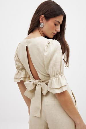 Beige Laget av lin topp med knytting bak