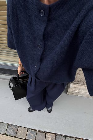 Navy Strikket cardigan med korte ærmer