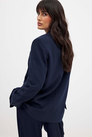 Image 2 of 6
