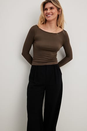 Image 2 of 4