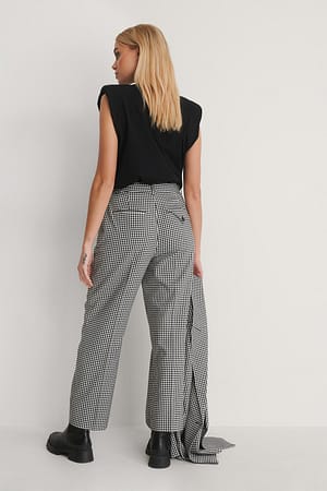 Black/White Check Cropped Pants