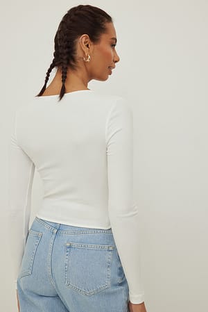 Image 2 of 4