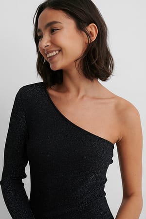 Image 4 of 5