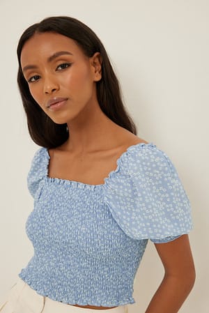Light Blue White Floral Recyceltes recyceltes Smock-Crop-Top