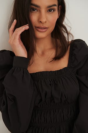 Image 4 of 4