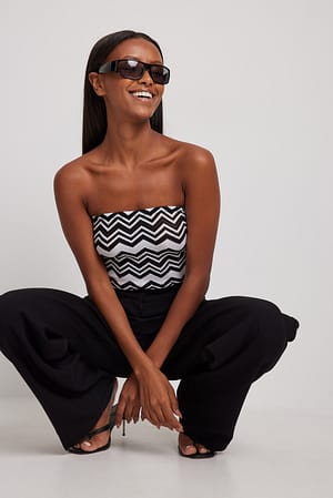 Black/White Bandeau-topp med zigzagmønster