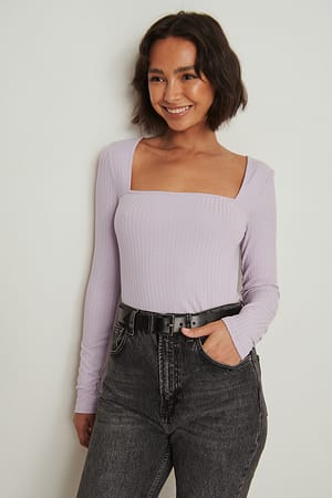 Dusty Purple Resirkulert topp med lange ermer ribber og firkantet hals