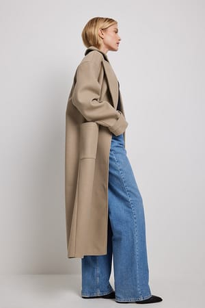 Image 4 of 6