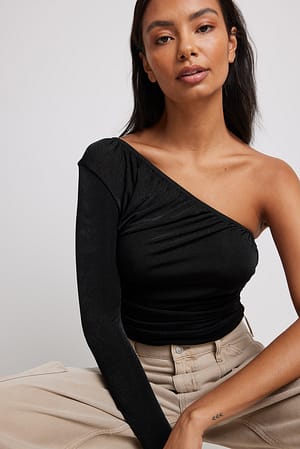 Black One sleeve top
