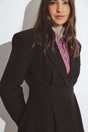 Image 4 of 7