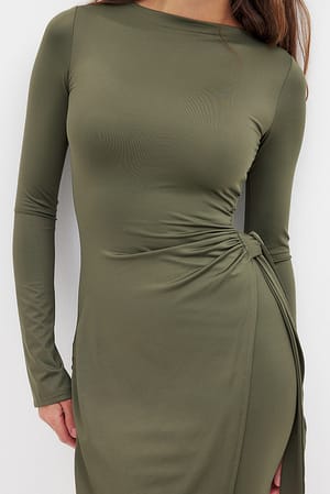 Image 4 of 5