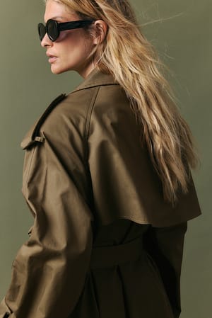 Image 4 of 7