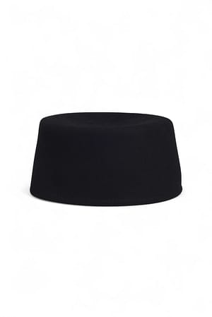 Black Pillbox hatt