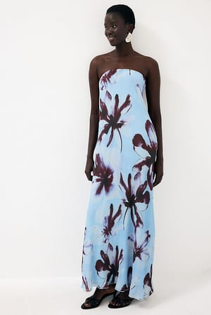 Flower On Blue Maxi-Tube-Kleid mit Plissee