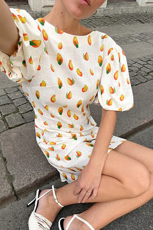 Fruit Print Miniklänning med tryck och puffärmar